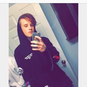 Meet your Posher, Jacksen